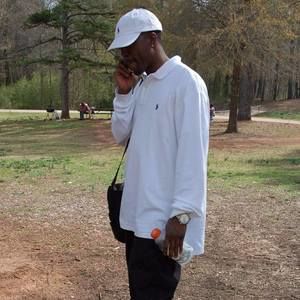 Meet your Posher, Bobby